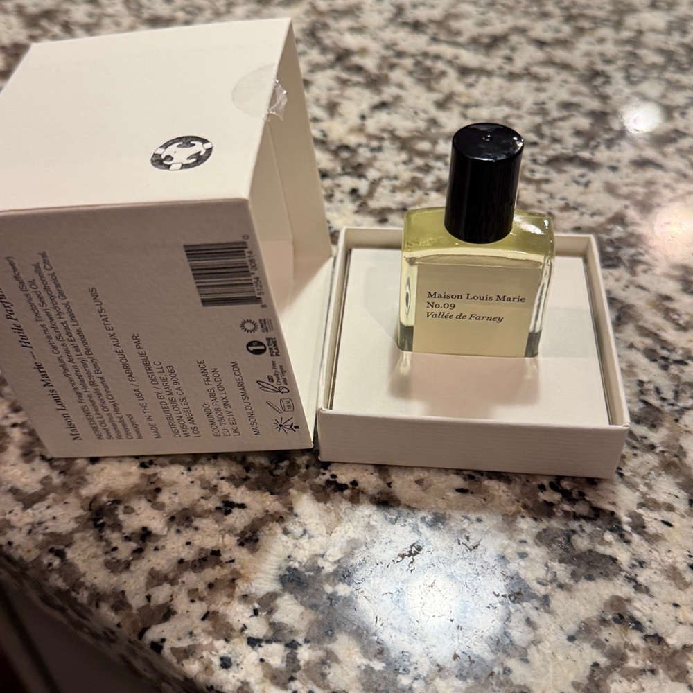 Maison Louis Marie No 9 Vallée de Farney Fragrance Oil #9 Rollerball | NEW